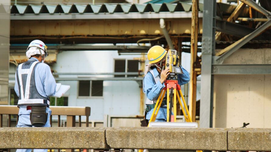 土地の売却時におさえておきたい「確定測量」の重要性とメリット
